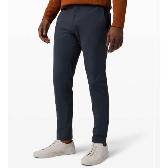 Lululemon Commission Pant Classic
Warpstreme Obsidian men’s 31 - Picture 2 of 11